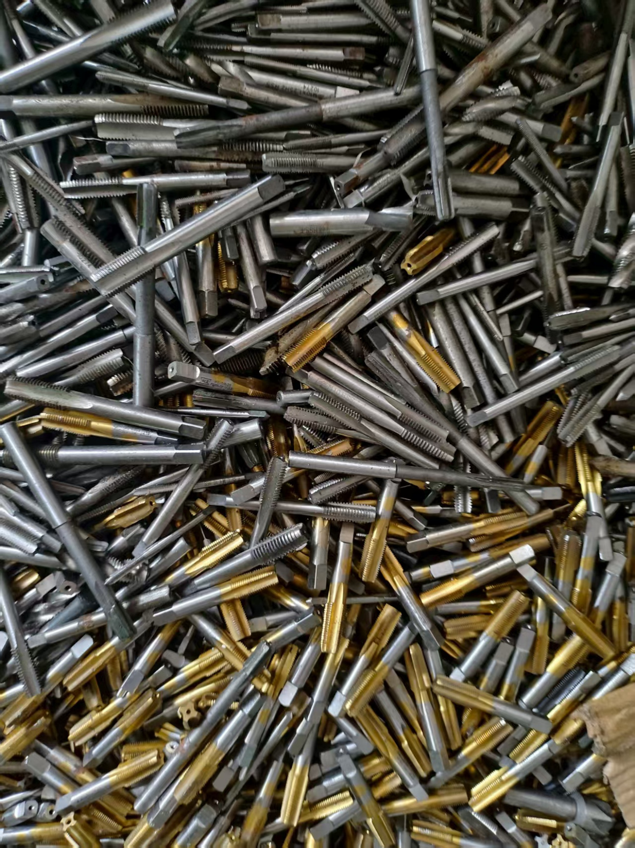 HSS nástroje - rychlořezná ocel k odkupu